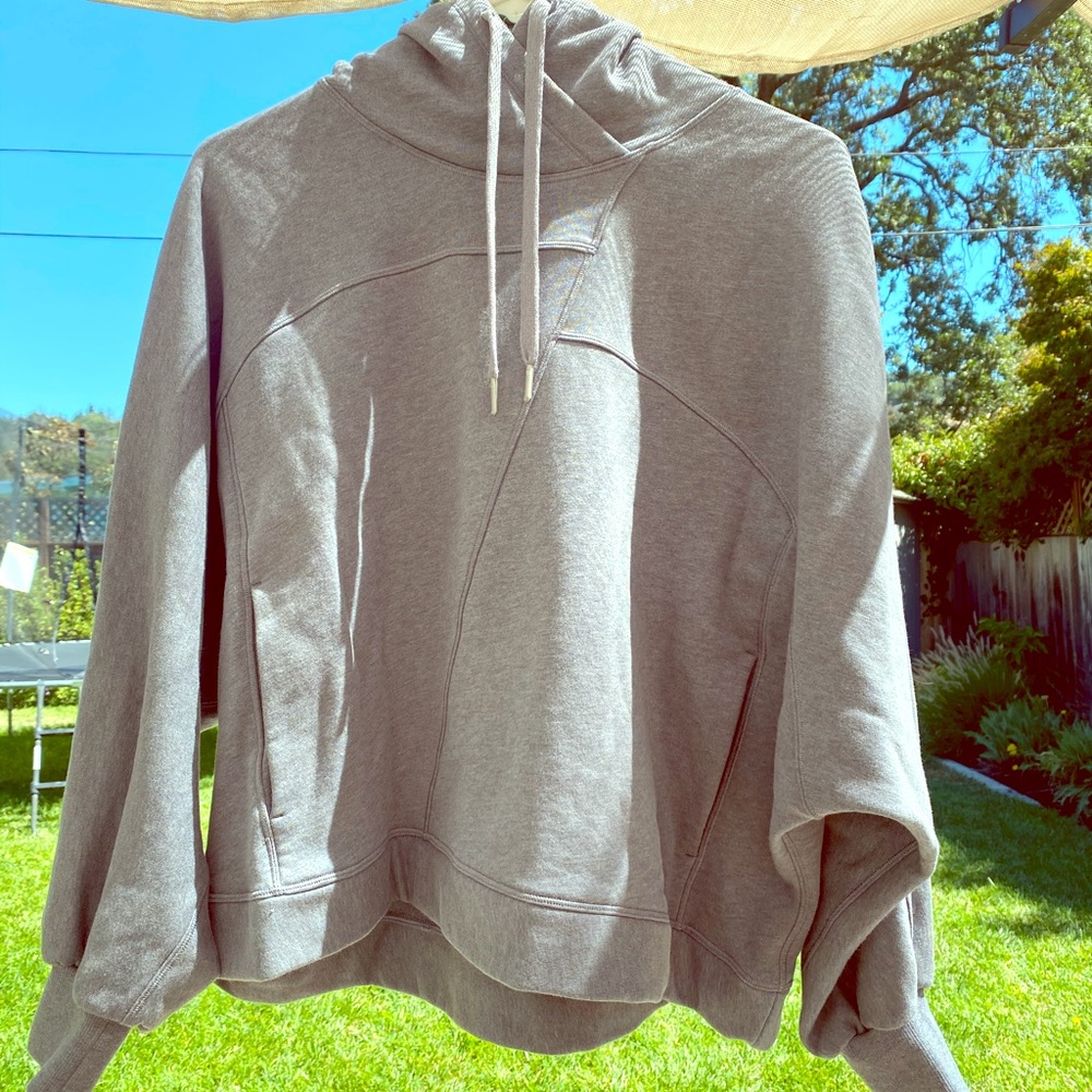 Lululemon Broken Beats Hooded Seeatshirt